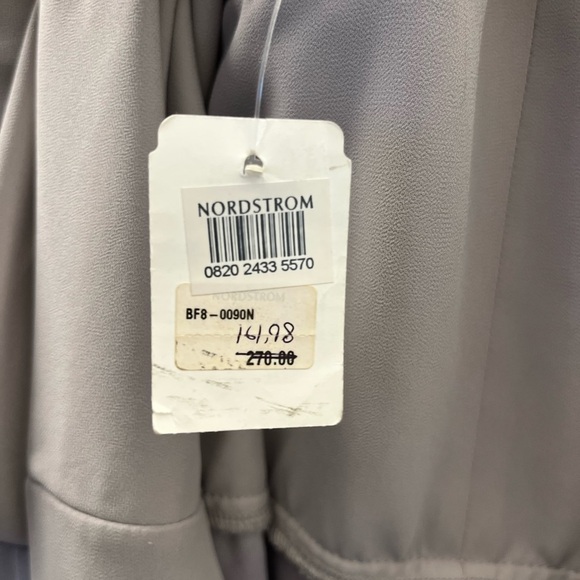 Show me your MuMu Eliza one-shoulder dress in dove grey - Picture 9 of 13